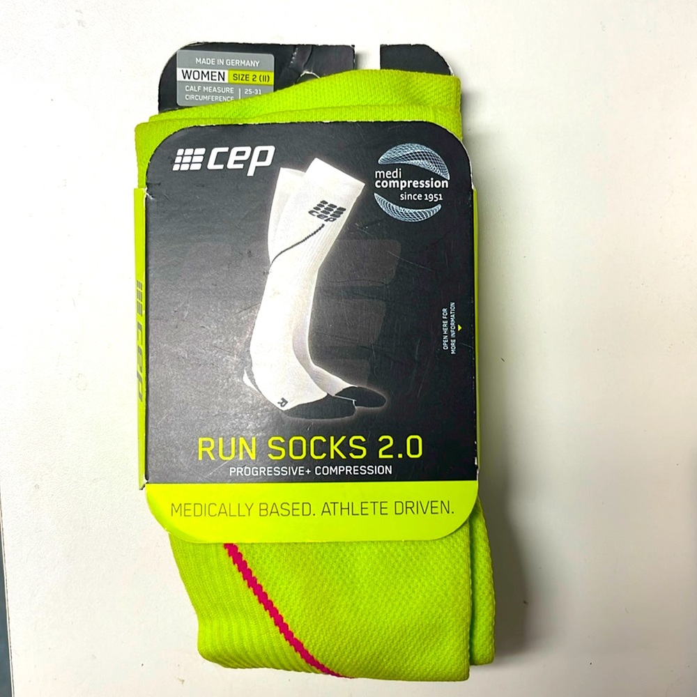 New pair progressive + compression socks